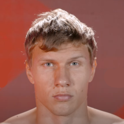 Максим Коновалов