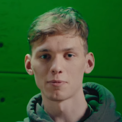 Егор Лавренников