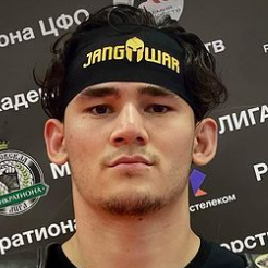Джонибек Кадыров