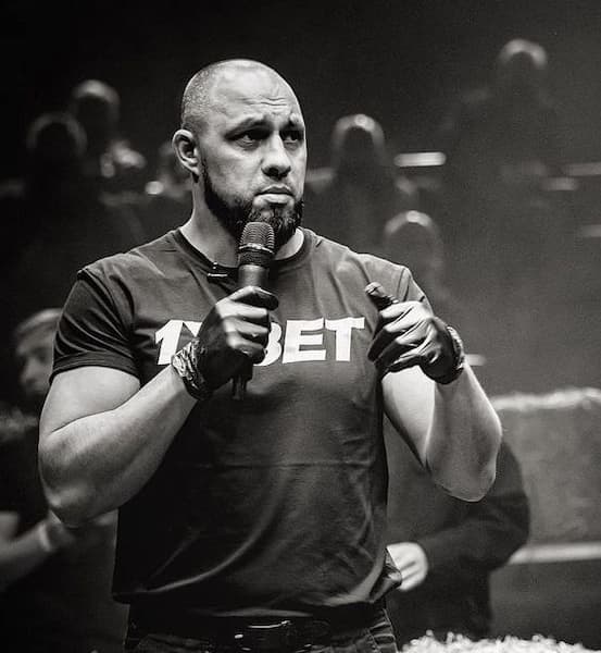 Денис Сиденко