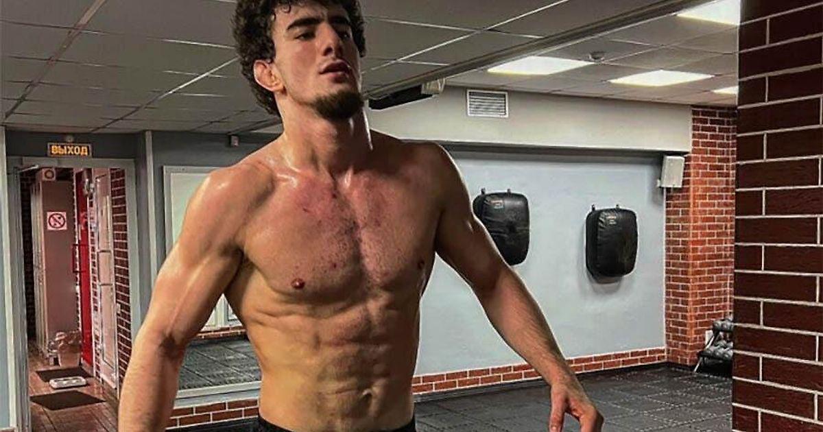 Шовхал Чурчаев одержал победу в дебюте на LFA