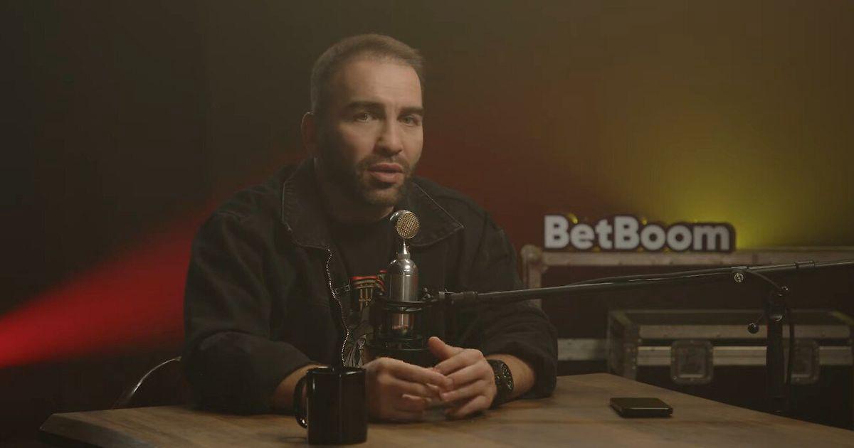 Камил Гаджиев приравнял чемпиона поп-ММА к 20-му номеру рейтинга UFC