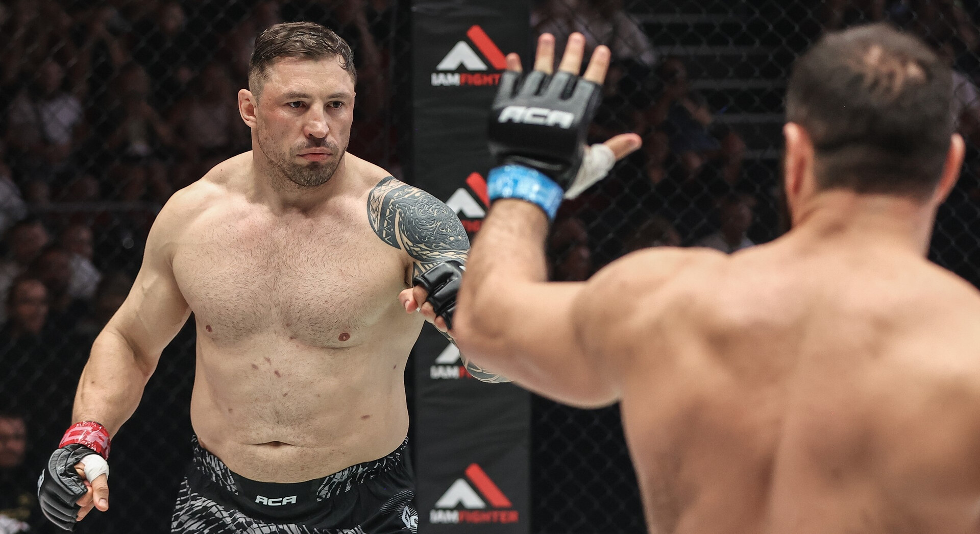 ACA 207: Гончаров встретится с экс-топом UFC Алмейдой в главном бою турнира в Краснодаре